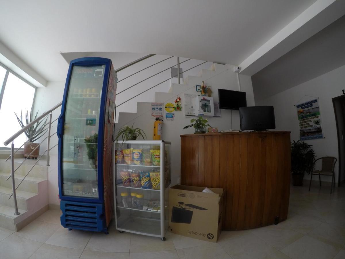 Hotel Paraiso Plaza Пуерто Триунфо Екстериор снимка