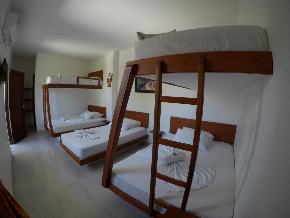 Hotel Paraiso Plaza Пуерто Триунфо Екстериор снимка